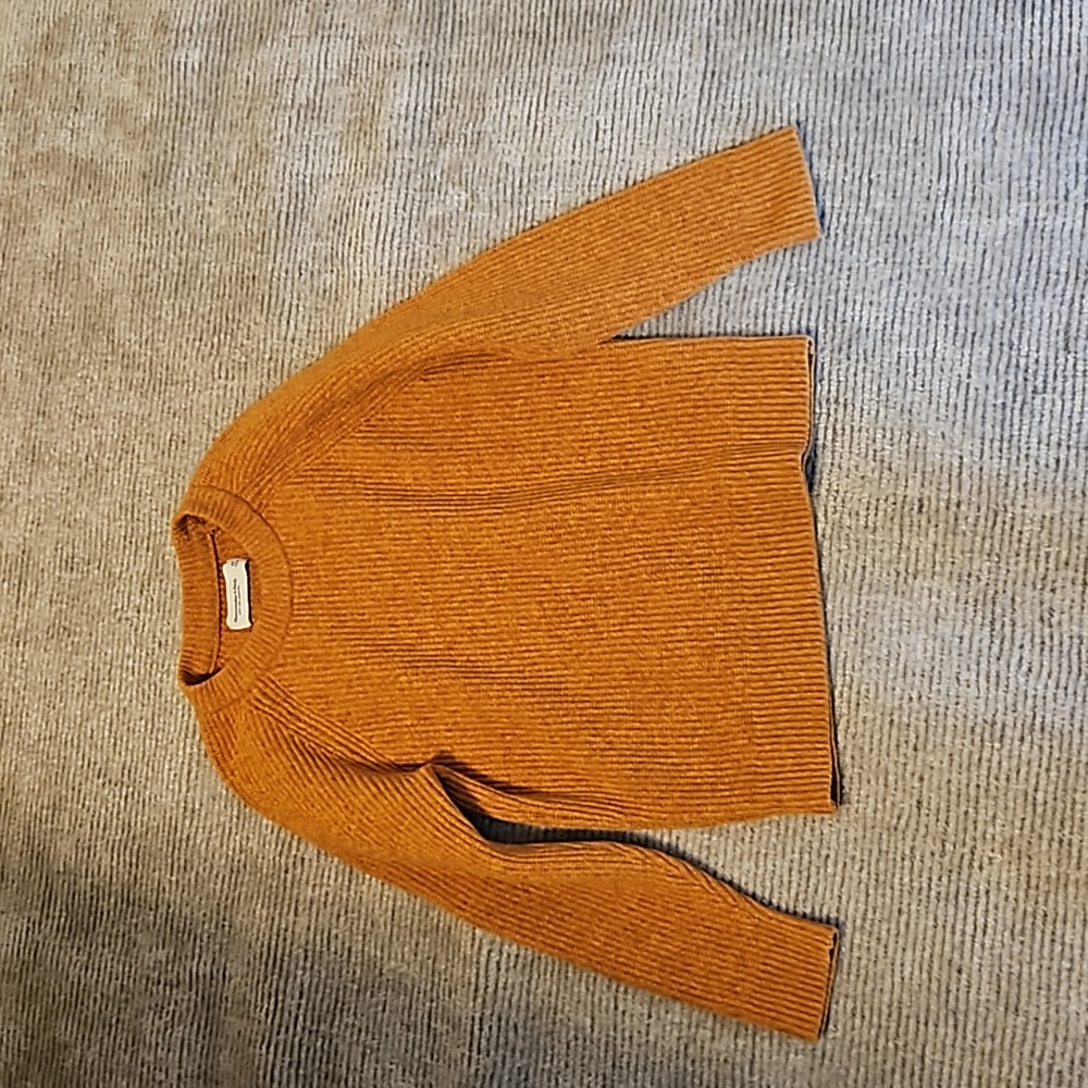 Abercrombie & Fitch Sweater